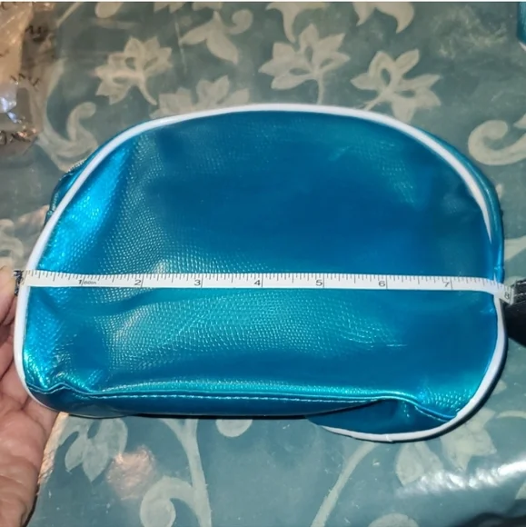 Brand new 2 size blue pouch lancome - Picture 8 of 10